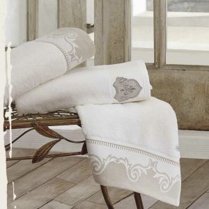 hera towel